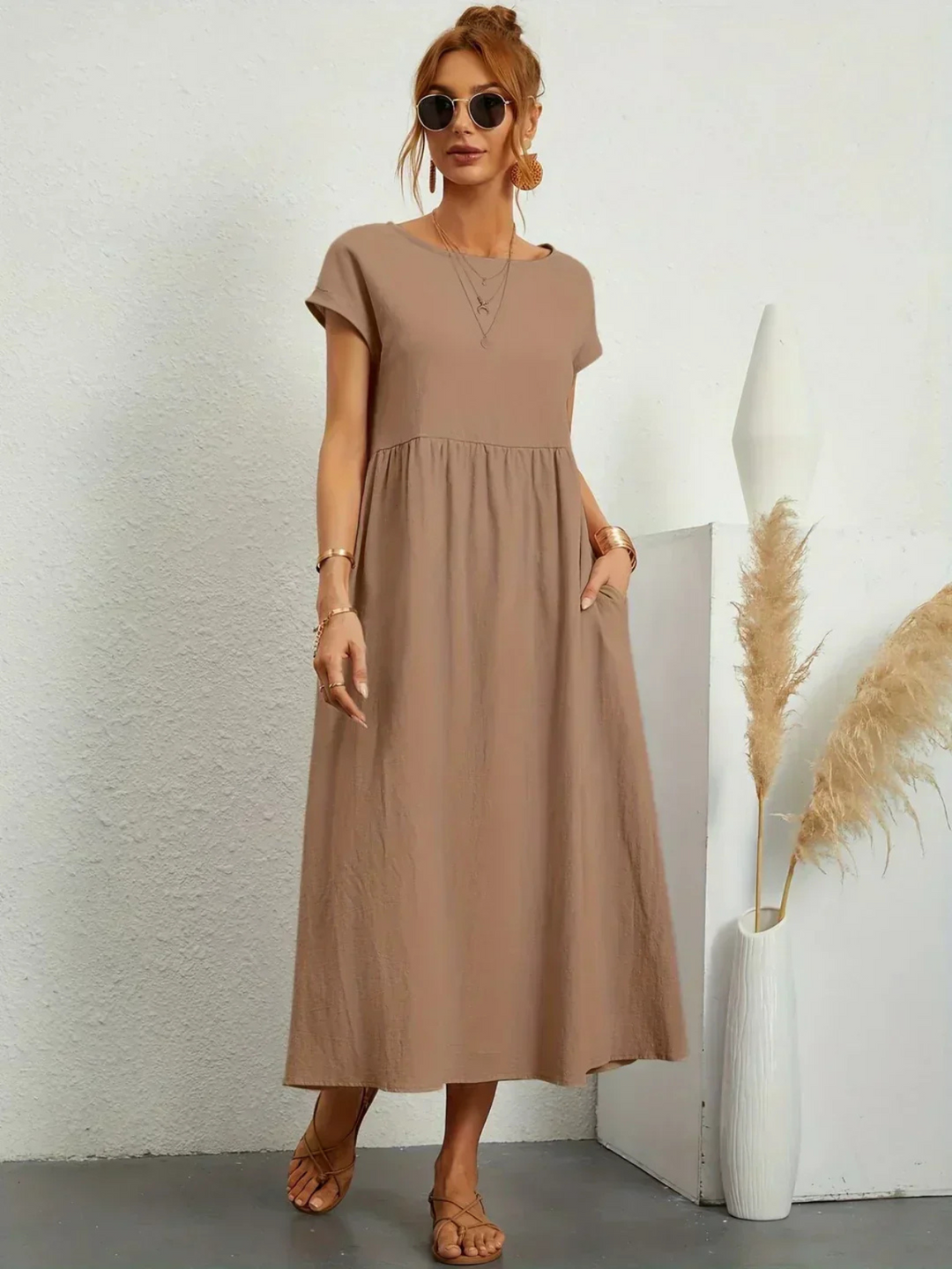 Eleanor & Emily™ | Elegant Round Neck Dress