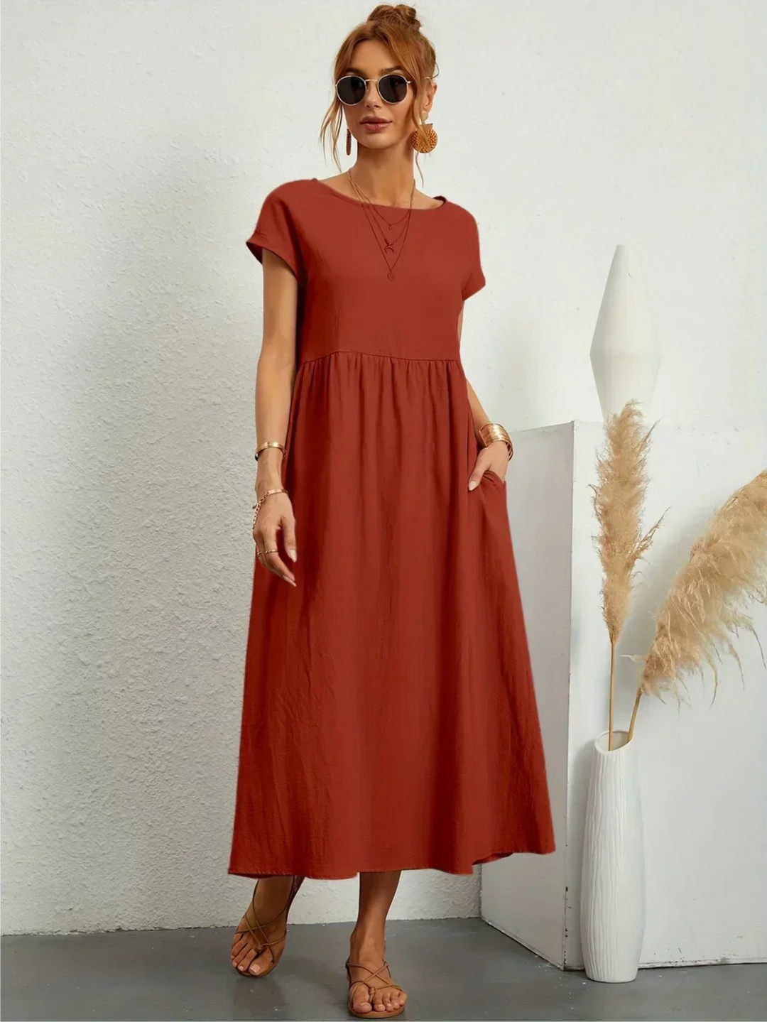 Eleanor & Emily™ | Elegant Round Neck Dress